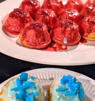 Vulkan-Muffins und Eiswelt-Muffins zum Kindergeburtstag: Fantasievolle Geburtstagskuchen mit zauberhaftem Zuckerglas-Dekoration