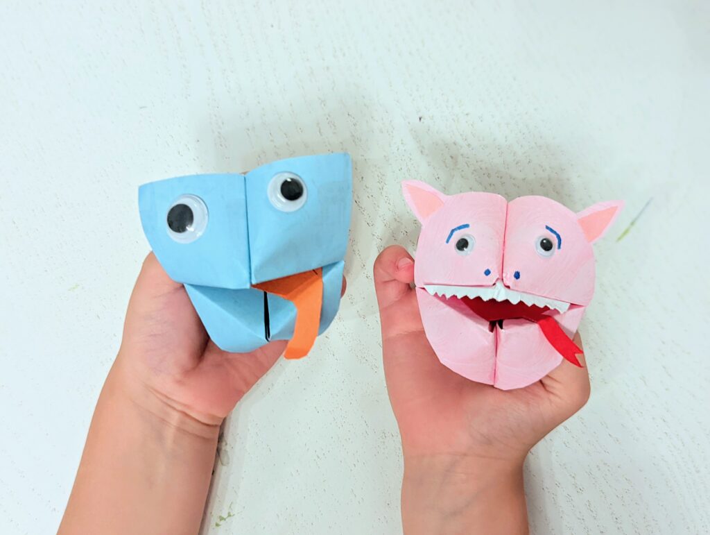Witzige Origami-Monster als kinderleichtes DIY-Spielzeug ruckzuck mit Kindern basteln!
