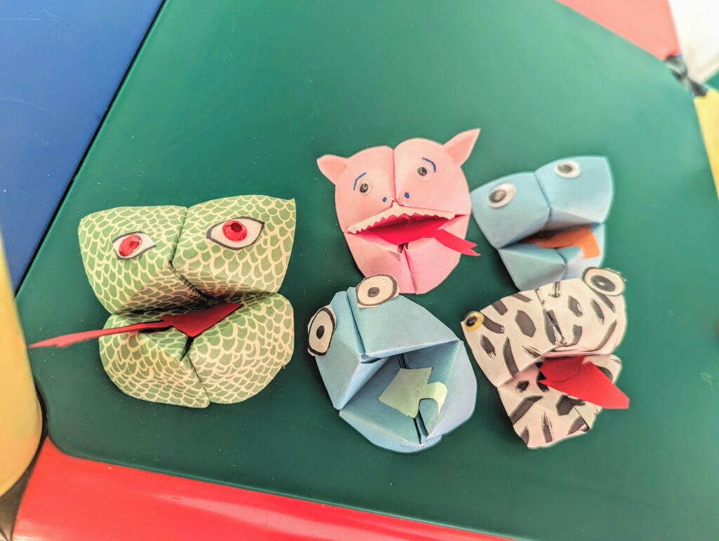 Witzige Origami-Monster als kinderleichtes DIY-Spielzeug ruckzuck mit Kindern basteln! 105 Witzige Origami-Monster als kinderleichtes DIY-Spielzeug ruckzuck mit Kindern basteln!