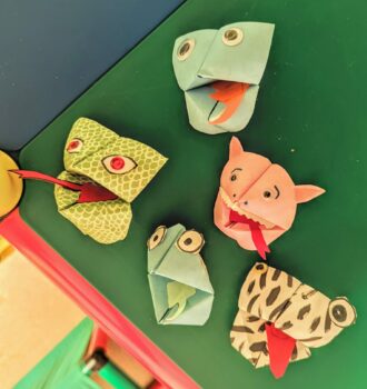 Witzige Origami-Monster als kinderleichtes DIY-Spielzeug ruckzuck mit Kindern basteln!